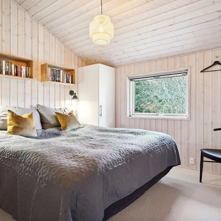בית נופש Ananda - 900m From The Sea By Interhome *