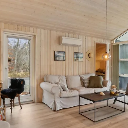 Ananda - 900m From The Sea By Interhome בית נופש *